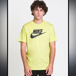 EUC Nike Men's Yellow T-Shirt size XL